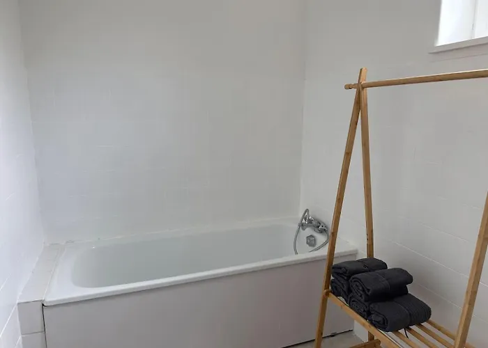 アパート Voltaire ロミイ・シュル・セーヌ